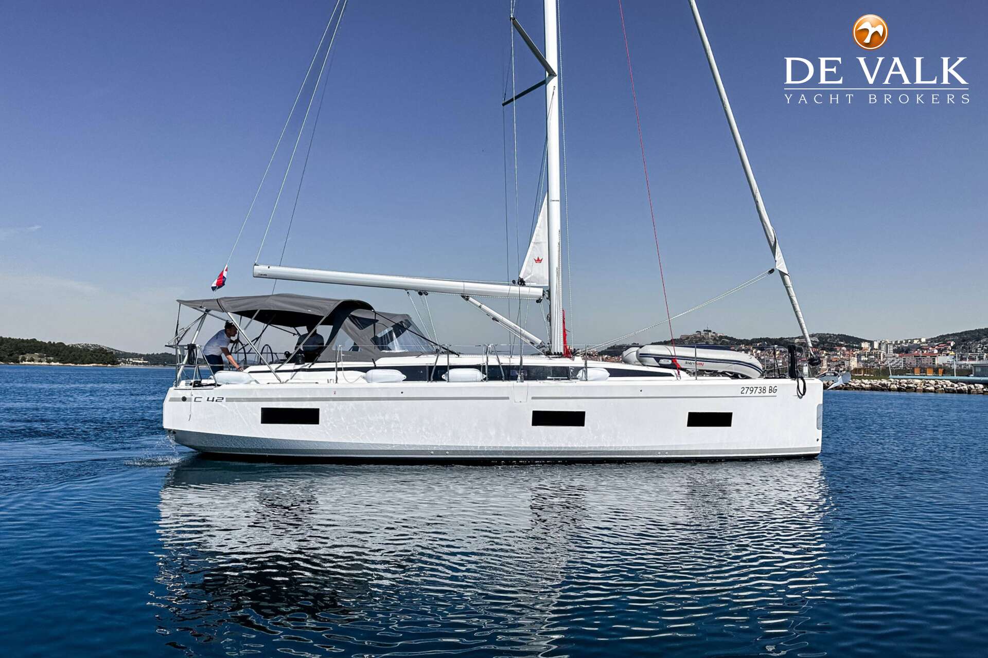 Bavaria C42